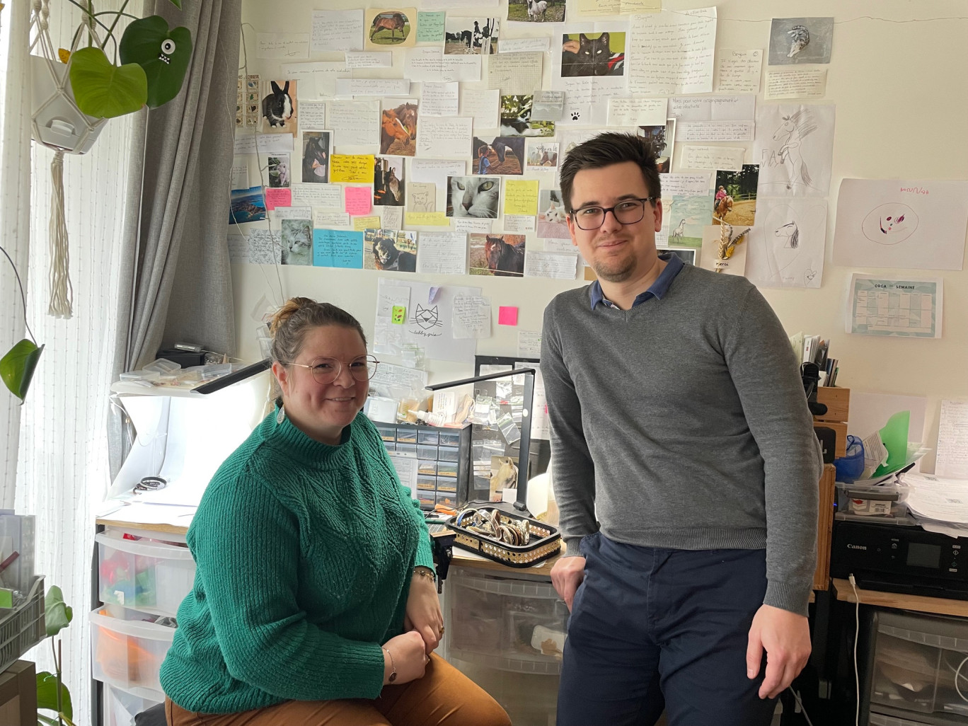 Déborah et Adrien Lhermitte proposent avec Tabby gris des bijoux uniques, personnalisables et abordables.