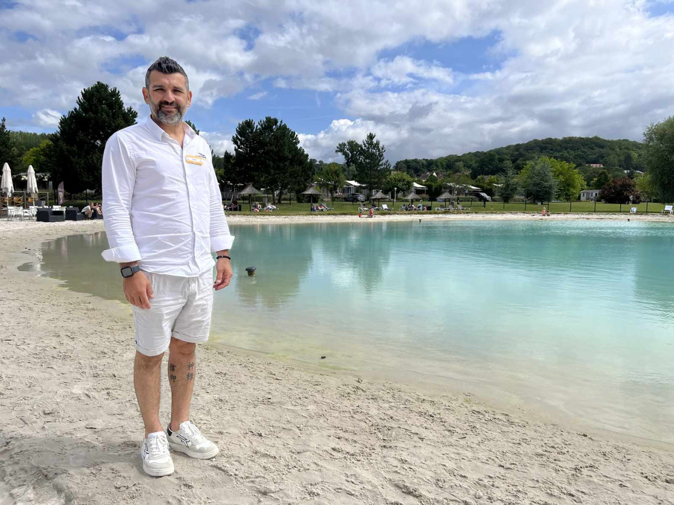 Daniel Soares, Directeur du camping autour du lagon artificiel.