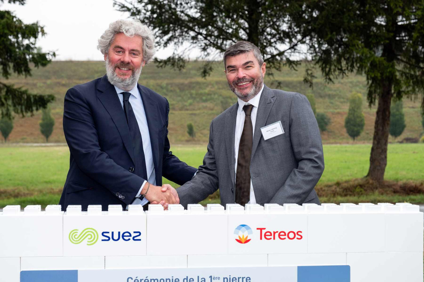 Yves Rannou, directeur division Recyclage et Valorisation, vice-président exécutif de Suez et Olivier Leducq, directeur général de Tereos, associés sur ce projet.