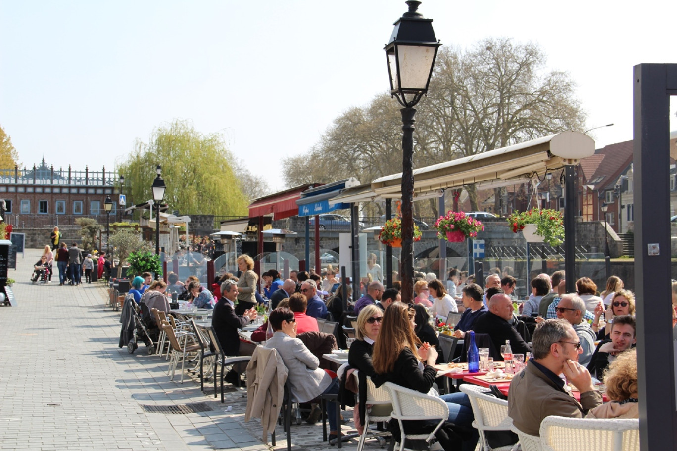 Les touristes sont en quête d’authenticité, jusque dans l’assiette. © OTCAM/P. Lebrun