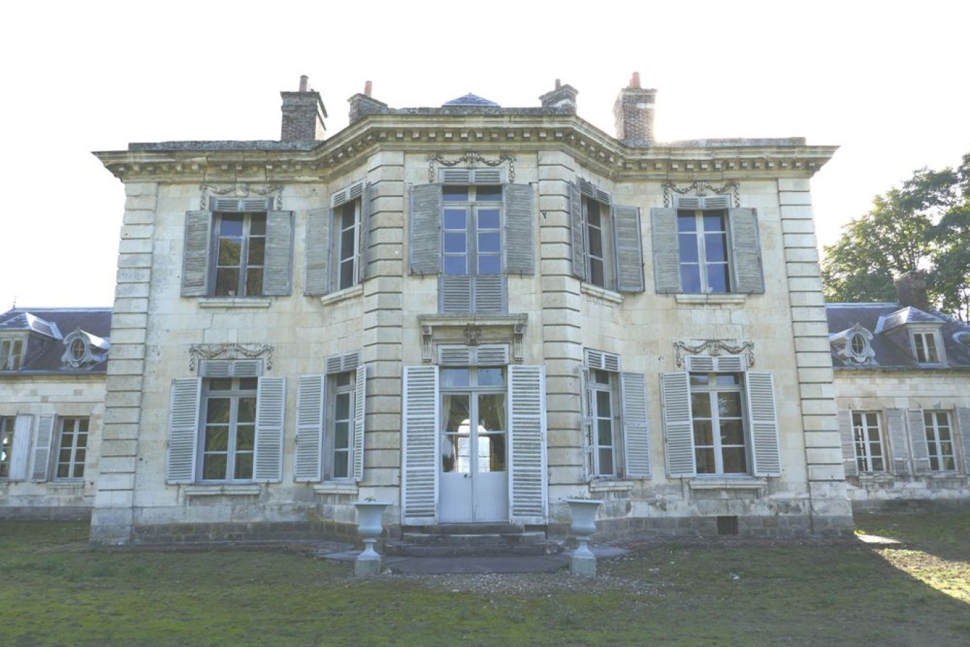 Le château d'Argœuves dans la vallée de la Somme, à 5 km d'Amiens. © Fabien Sauvé