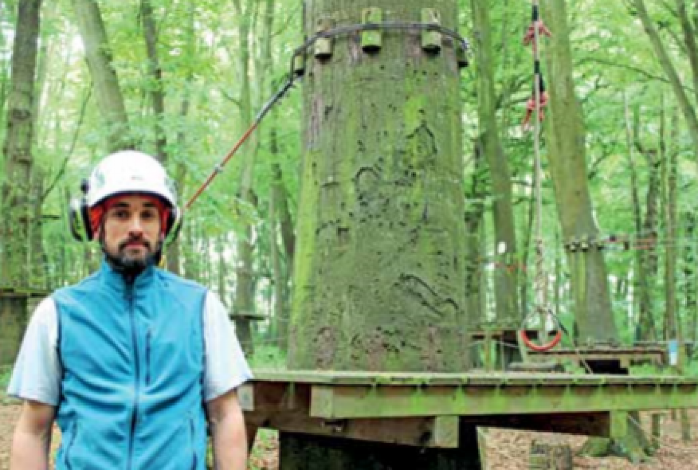 Charles Hetroy se déplace dans toute la Picardie. Ici au parc Salomon à SaintValery.  D