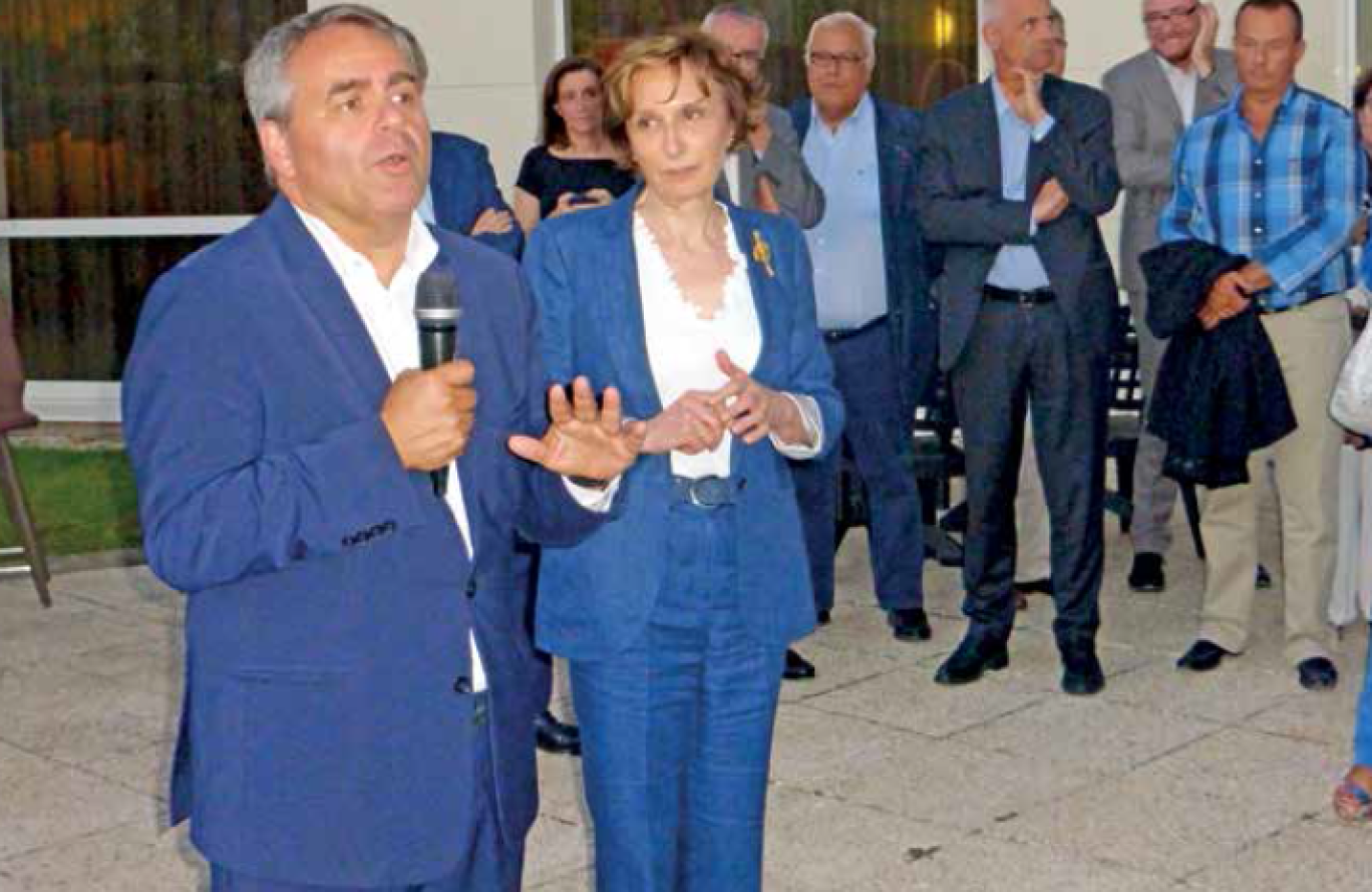 Xavier Bertrand, président des Hauts-de-France, aux côtés de Martine Miquel, vice-présidente de la CGPME, a insisté sur l'importance de tisser des liens au niveau local.